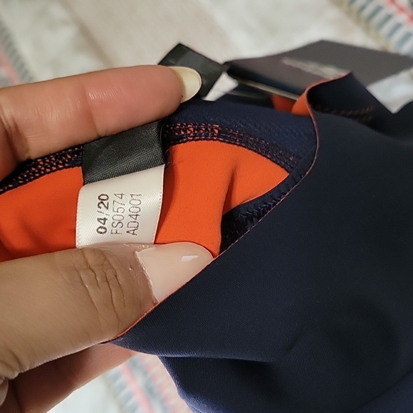 Reebok PureMove Sports Bra Navy XS Gym Workout Athletic Supportive Running NWT - Picture 12 of 14